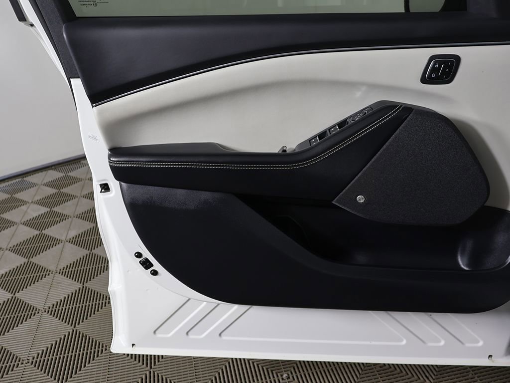 Used 2024 Ford Mustang Mach-E Premium AWD/4WD image 23