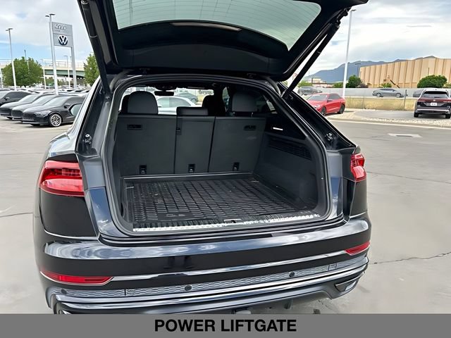 Used 2020 Audi Q8 Prestige AWD/4WD image 14