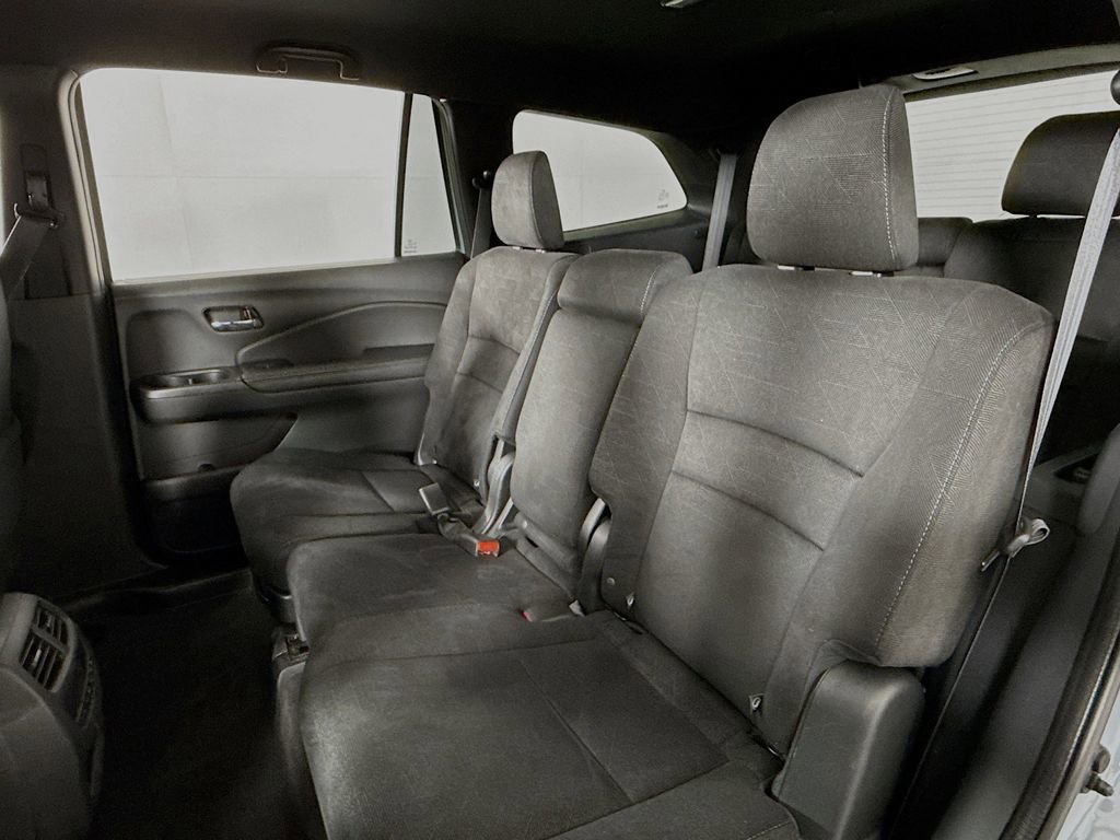 Certified 2022 Honda Pilot Sport image 34