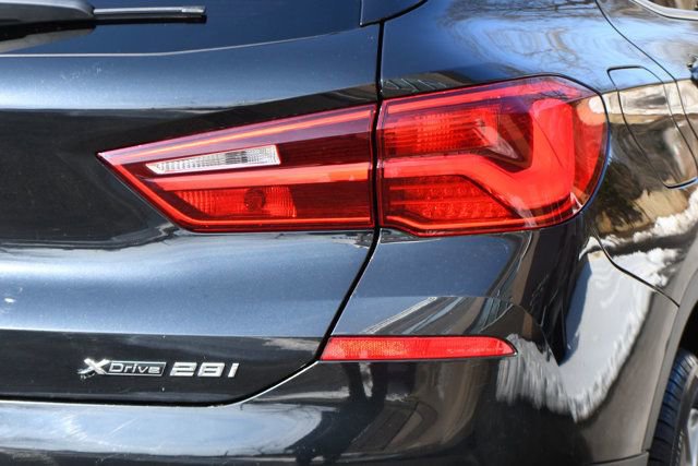 Used 2018 BMW X2 xDrive28i image 12