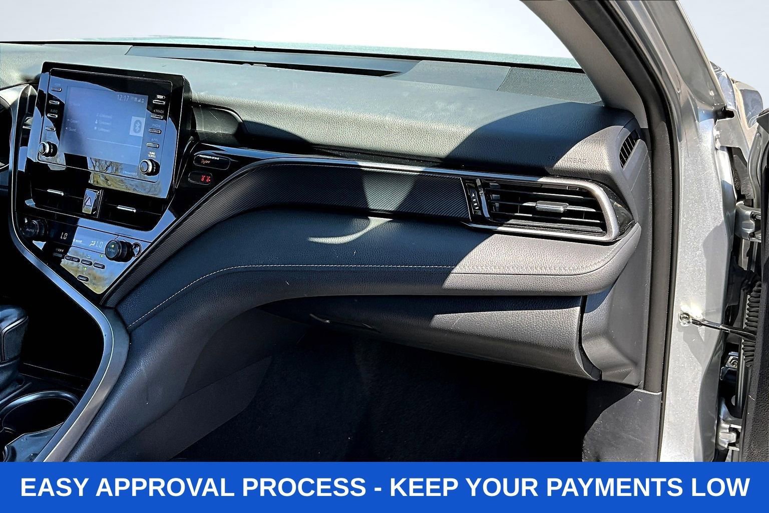 Used 2022 Toyota Camry SE FWD image 33