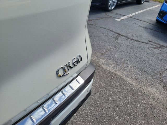 Used 2023 INFINITI QX60 Luxe w/ Cargo Package AWD/4WD image 7