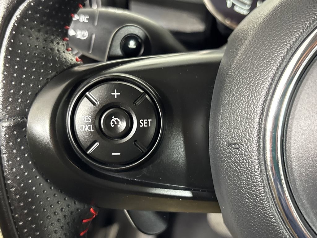 Used 2021 MINI Cooper S w/ Premium Package image 12
