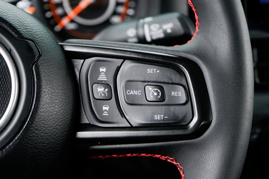 Used 2024 Jeep Gladiator Rubicon w/ Convenience Group AWD/4WD image 25