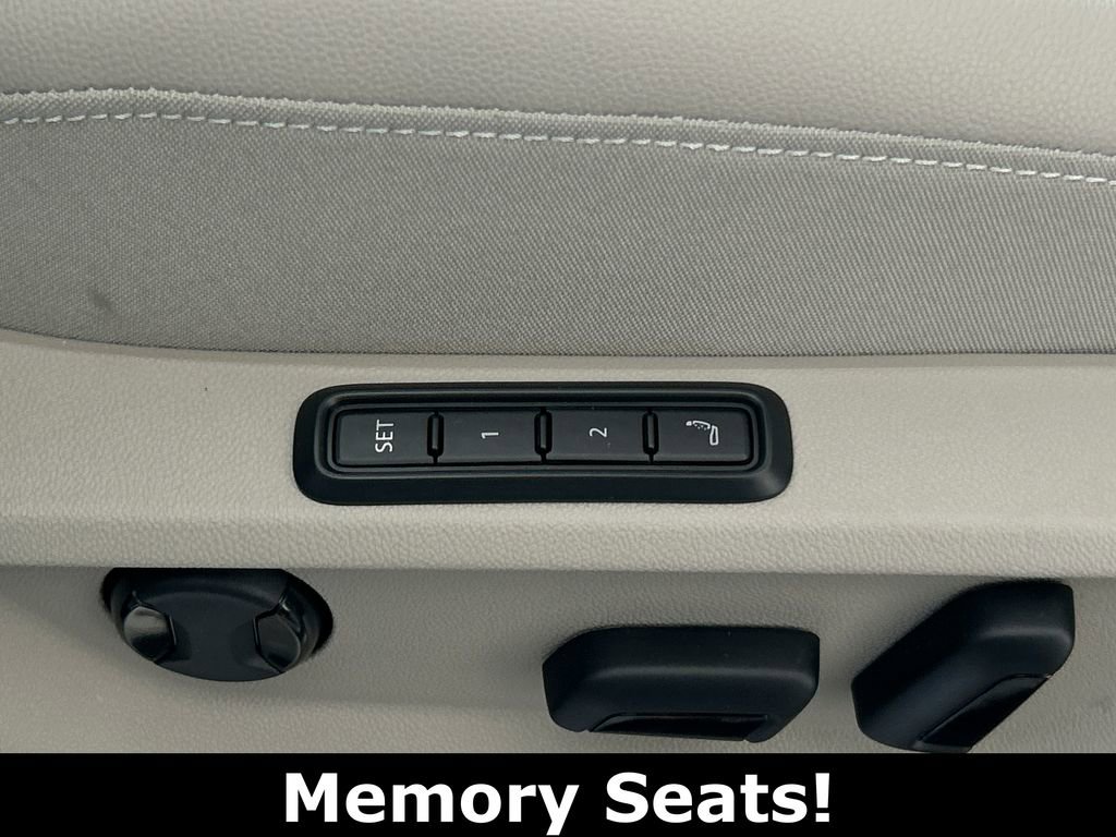 New 2026 Volkswagen Atlas SEL Premium R-Line image 12