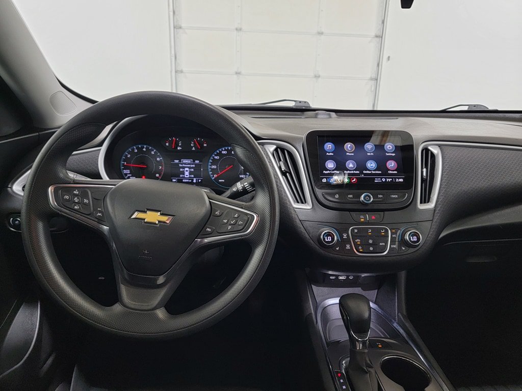Used 2024 Chevrolet Malibu LT FWD image 12