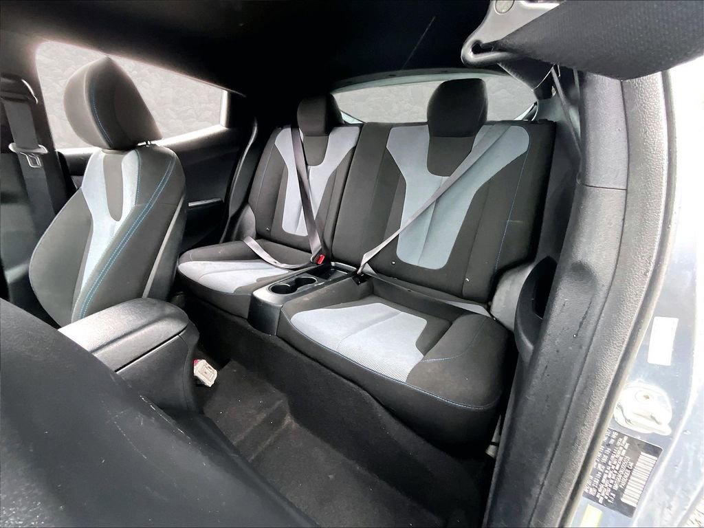 Used 2019 Hyundai Veloster 2.0 image 24