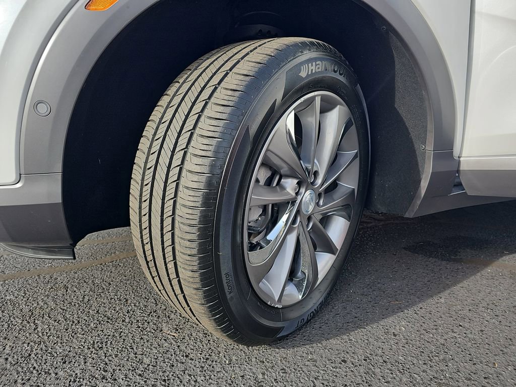 Used 2022 Buick Encore GX Essence w/ Advanced Technology Package image 34