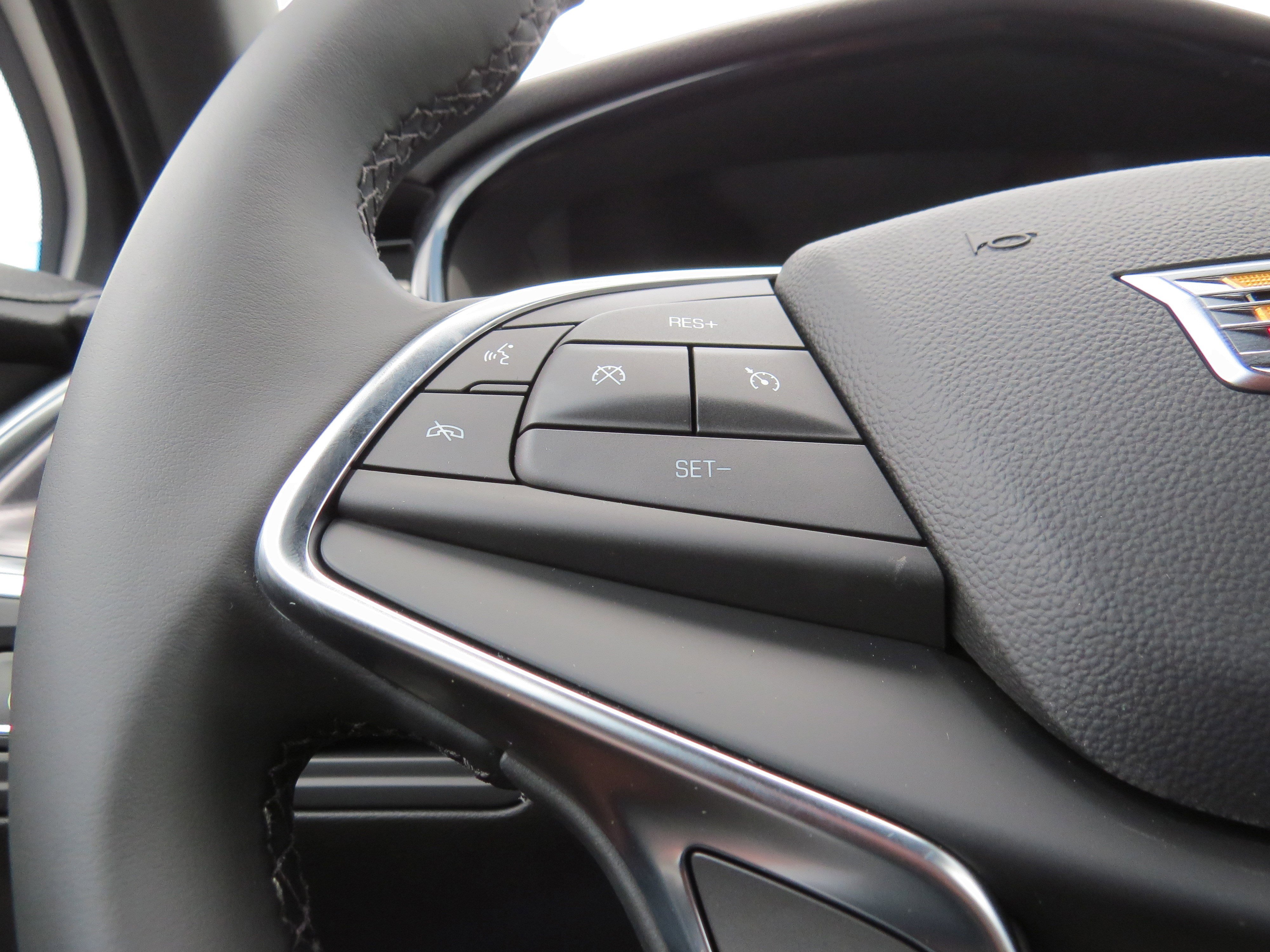 New 2025 Cadillac XT5 Luxury w/ LPO, Floor Liner Package image 20