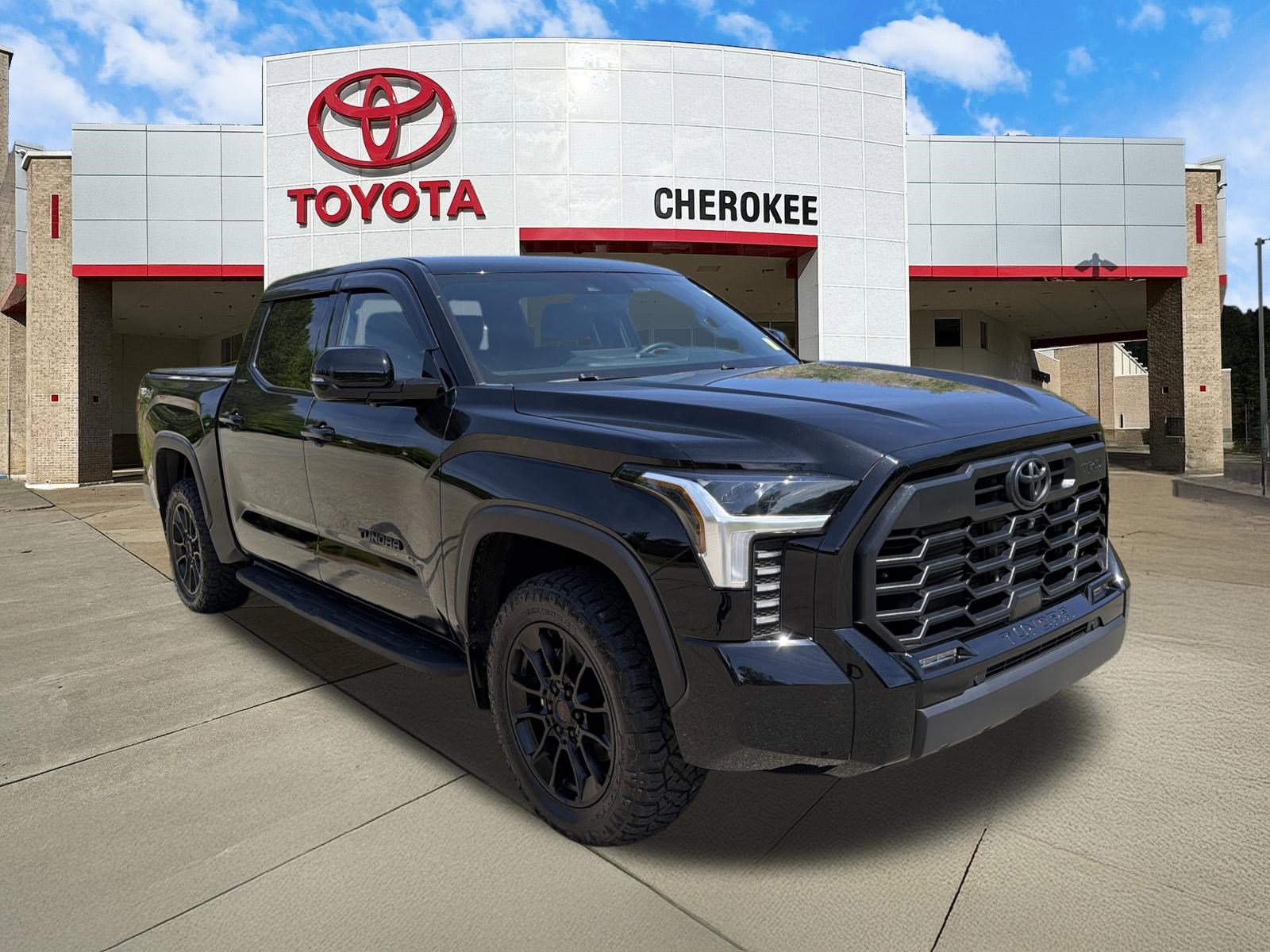 Used 2025 Toyota Tundra Limited w/ TRD Off-Road Package AWD/4WD image 3