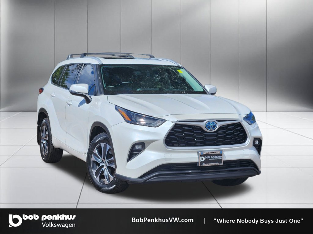 Used 2022 Toyota Highlander XLE