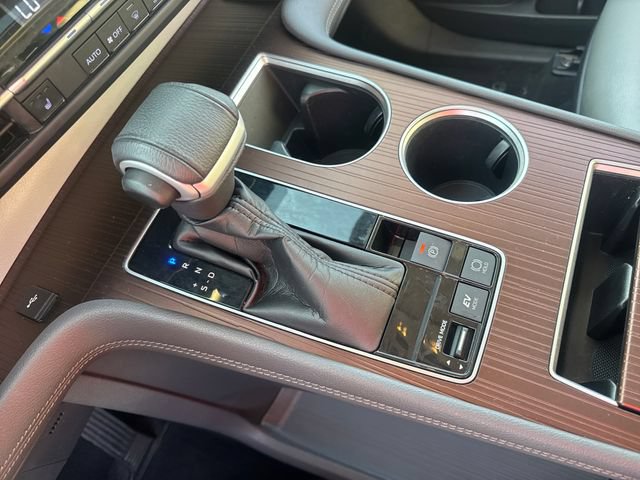 Used 2022 Toyota Sienna XLE FWD image 16