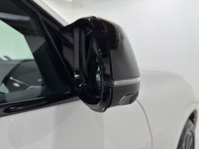 Certified 2024 BMW X5 M60i AWD/4WD image 26