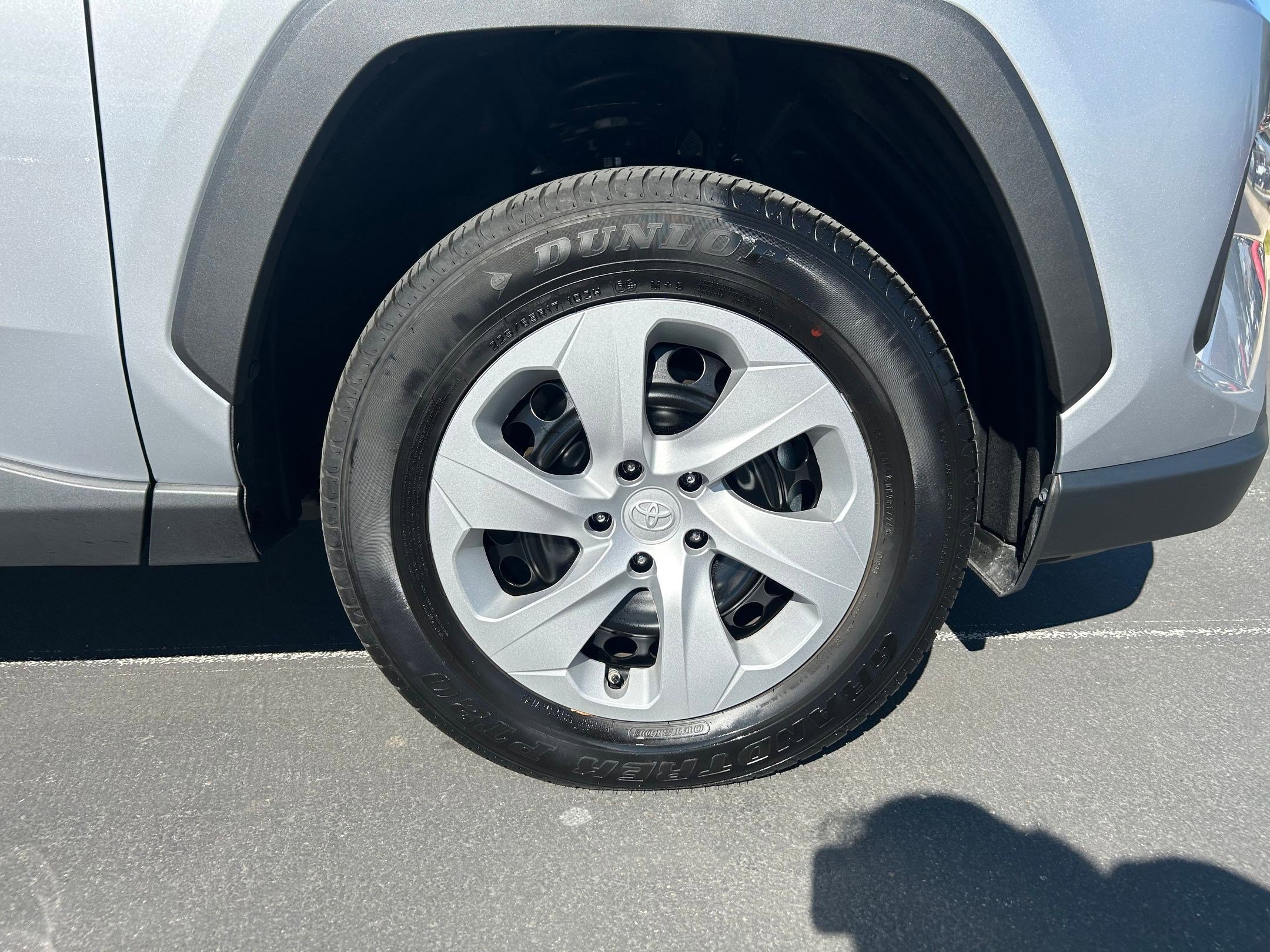 Certified 2024 Toyota RAV4 LE image 29