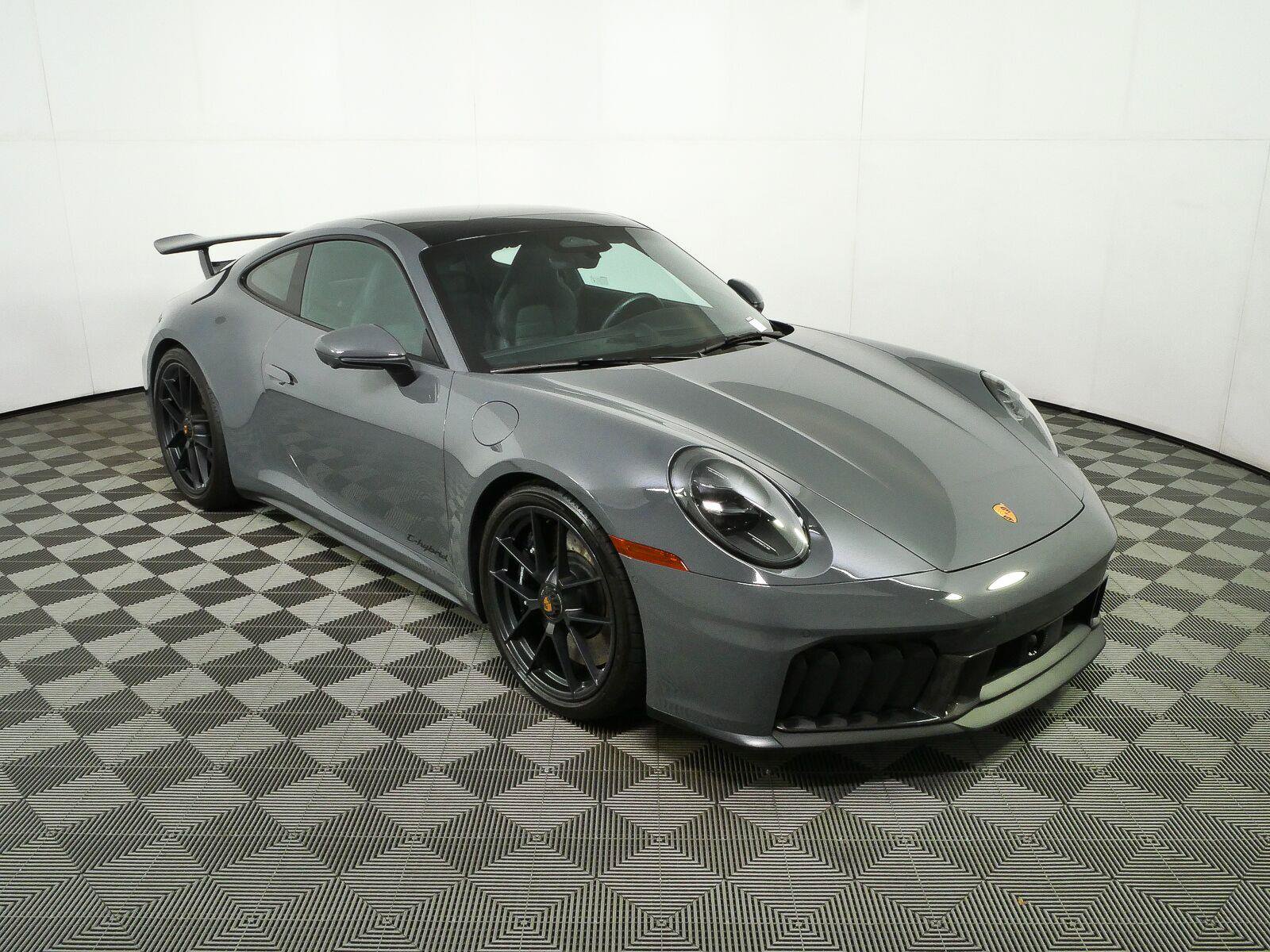 New 2026 Porsche 911 Carrera GTS RWD image 21