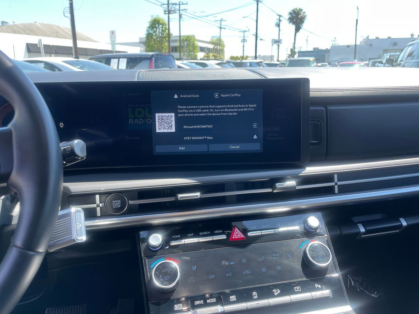 Used 2025 Hyundai Santa Fe SEL image 17