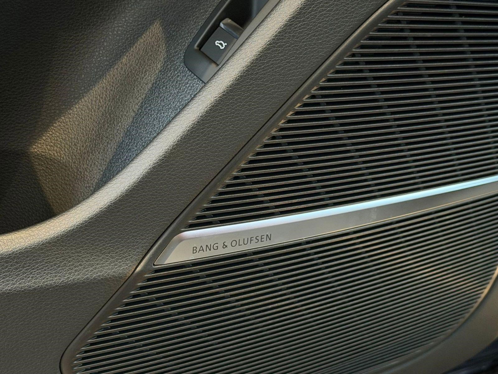 New 2026 Audi SQ7 Premium Plus image 22