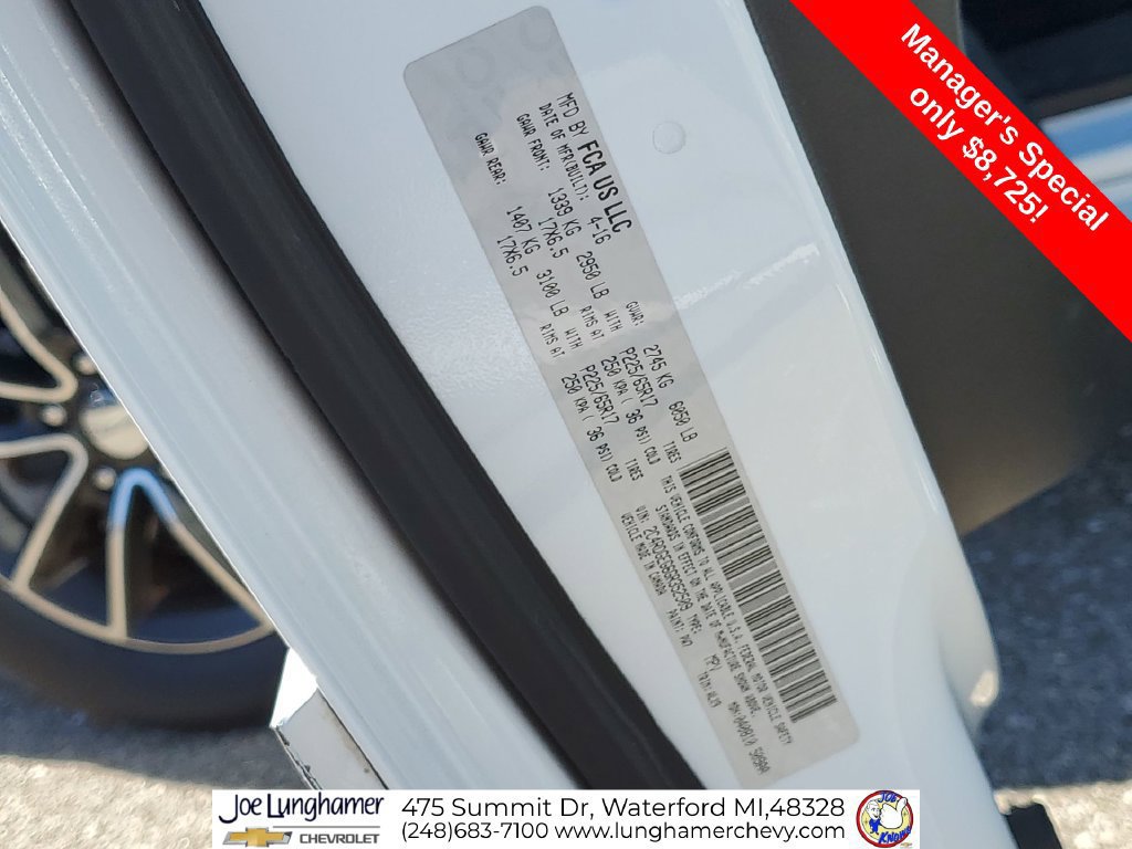 Used 2016 Dodge Grand Caravan R/T FWD image 32