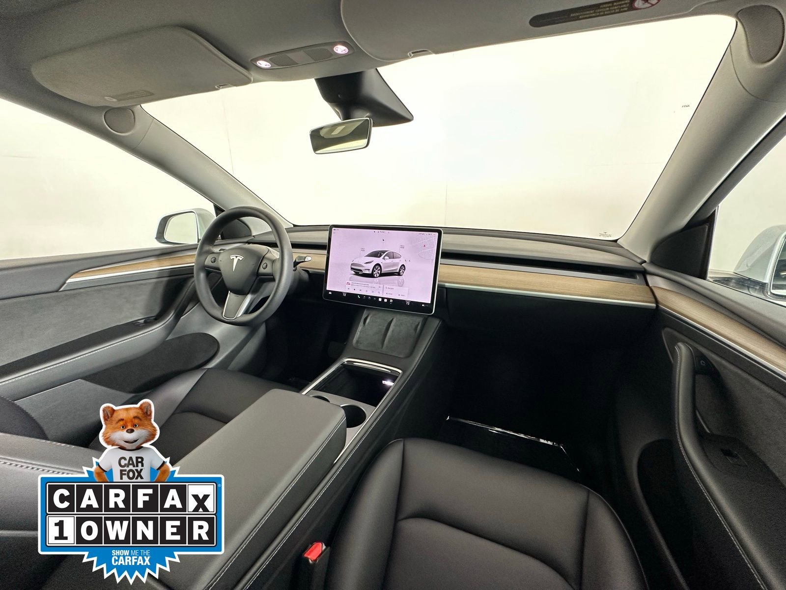 Used 2022 Tesla Model Y Long Range image 2