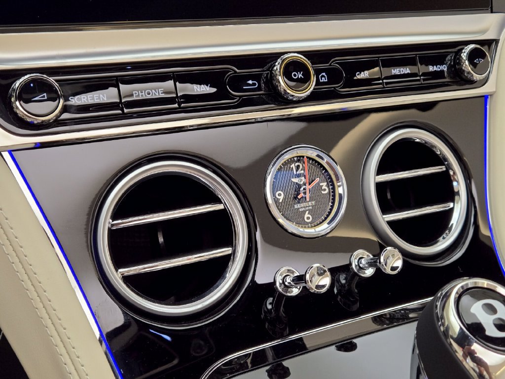 New 2027 Bentley Continental GTC AWD/4WD image 37