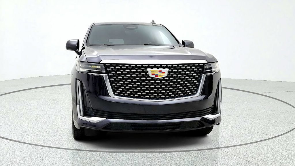 Used 2022 Cadillac Escalade Premium Luxury w/ Performance Package AWD/4WD image 2