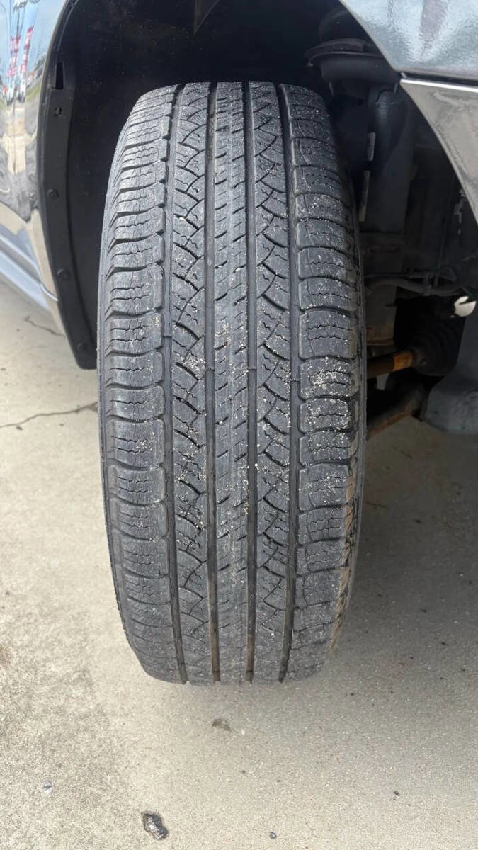 Used 2017 Chevrolet Equinox LT w/ Convenience Package image 11