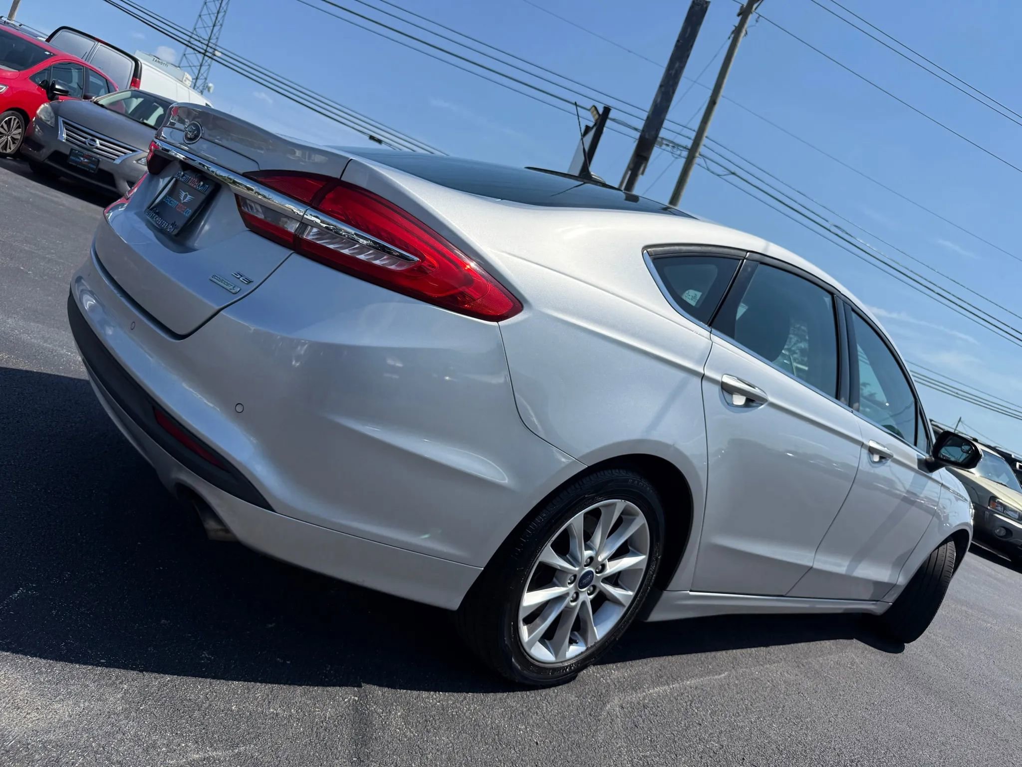 Used 2017 Ford Fusion SE w/ Fusion SE Technology Package image 53