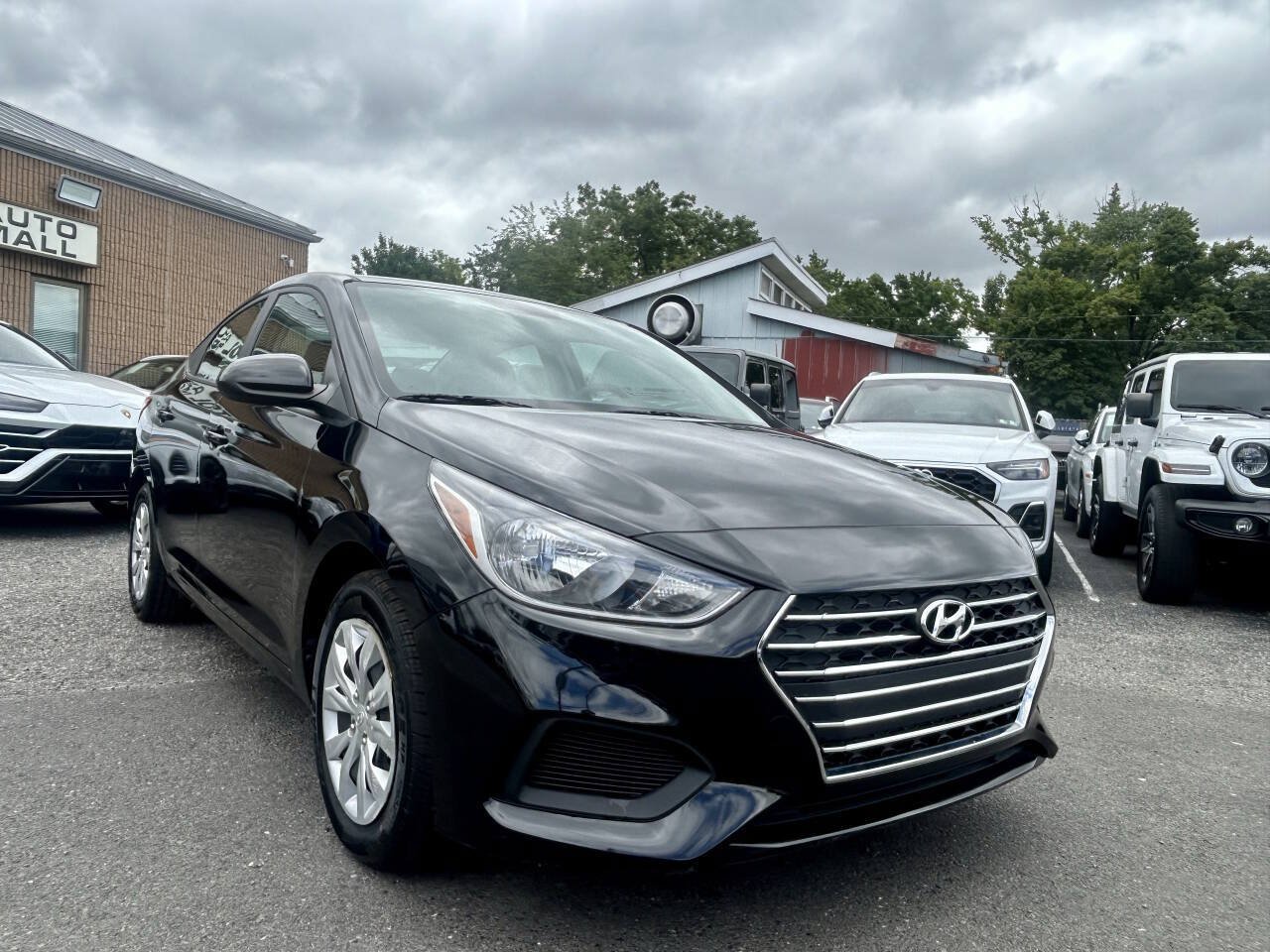 Used 2022 Hyundai Accent SE FWD image 7