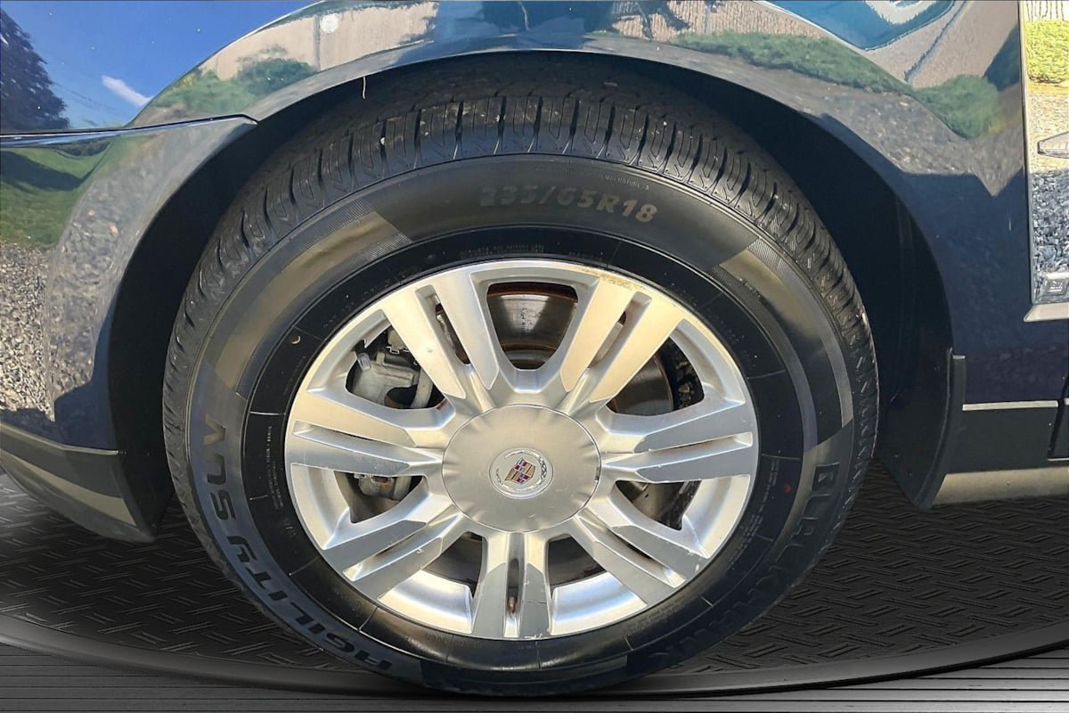 Used 2011 Cadillac SRX Luxury AWD/4WD image 33