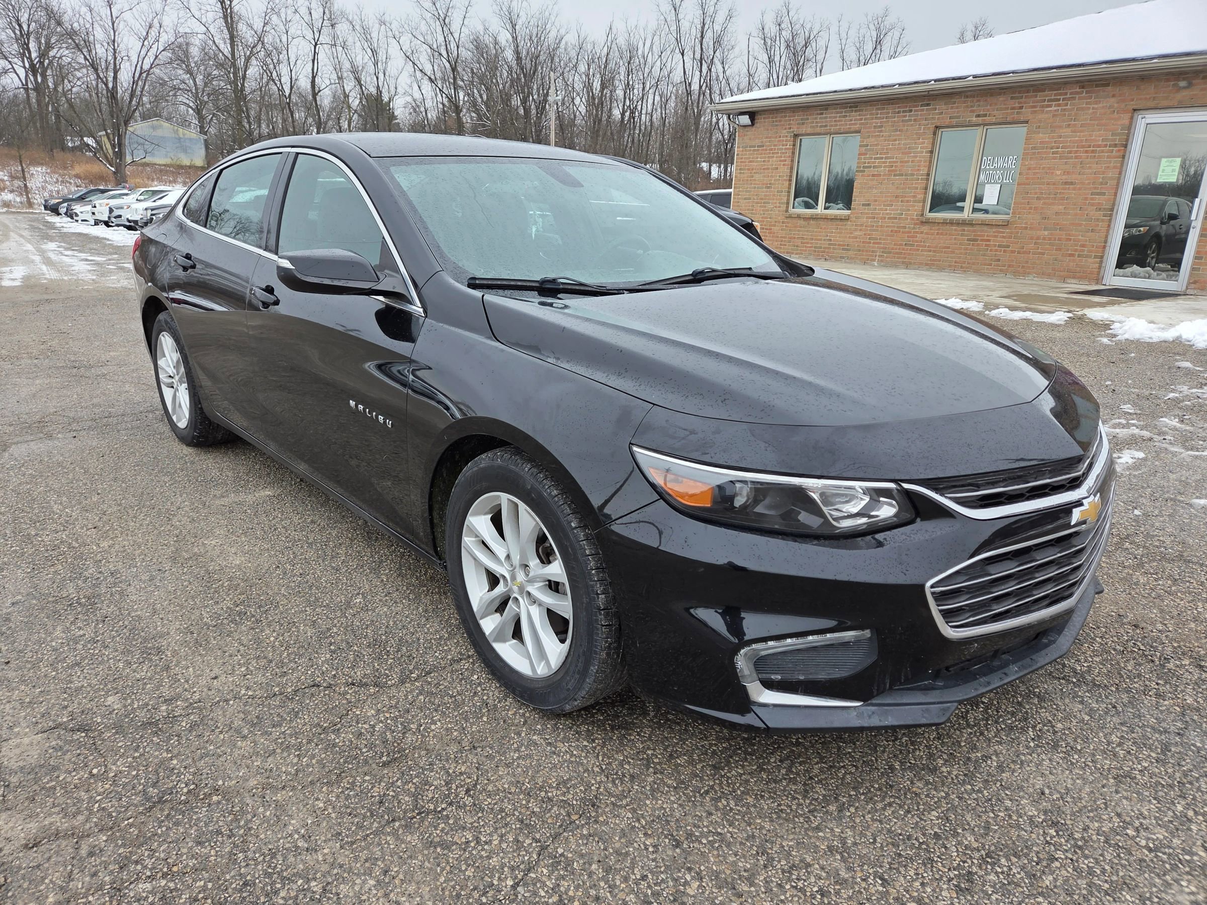 Used 2016 Chevrolet Malibu LT image 3