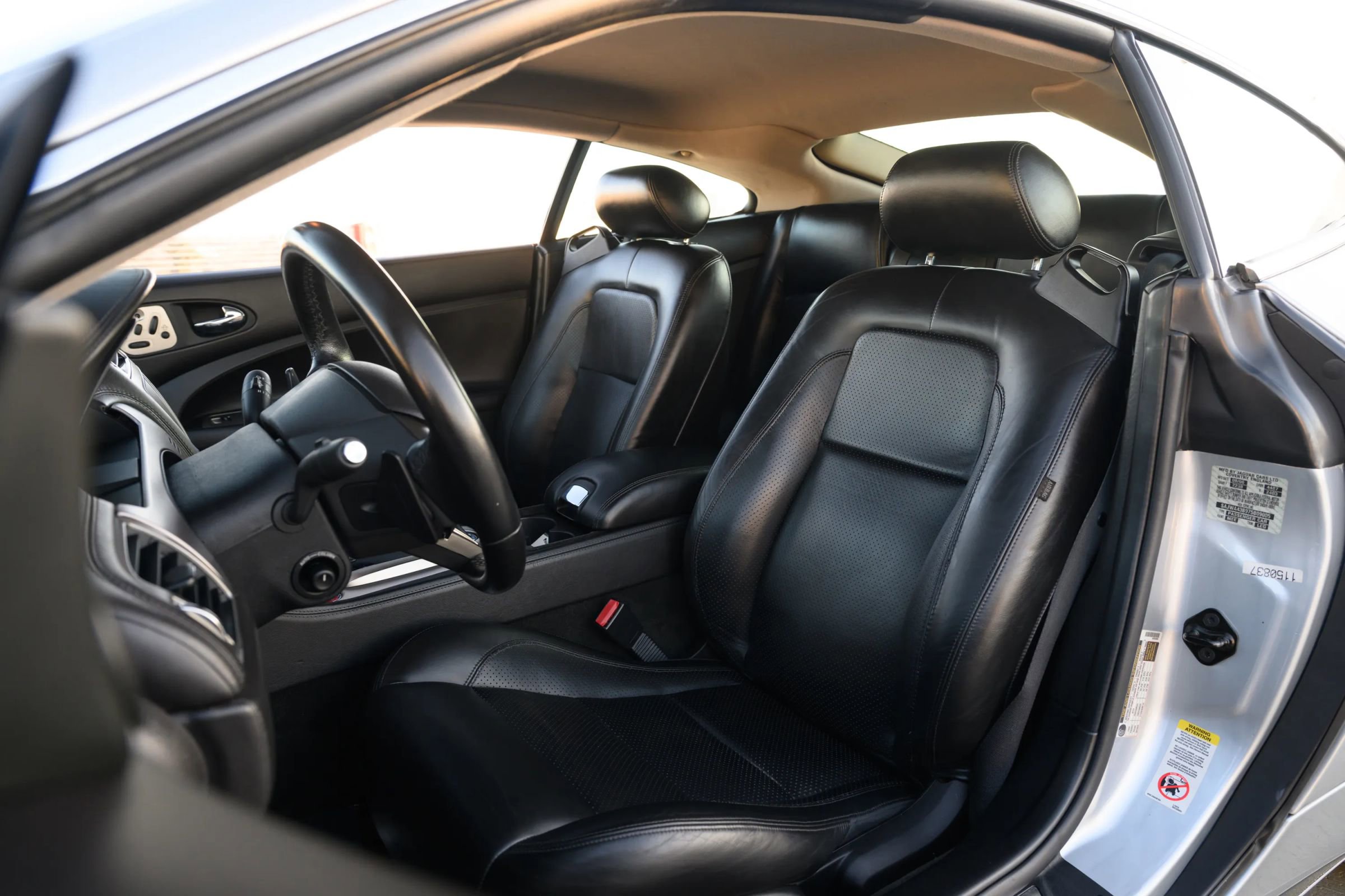 Used 2007 Jaguar XK Coupe image 31