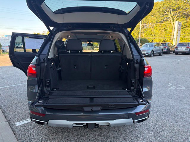 Used 2022 BMW X7 xDrive40i AWD/4WD image 17