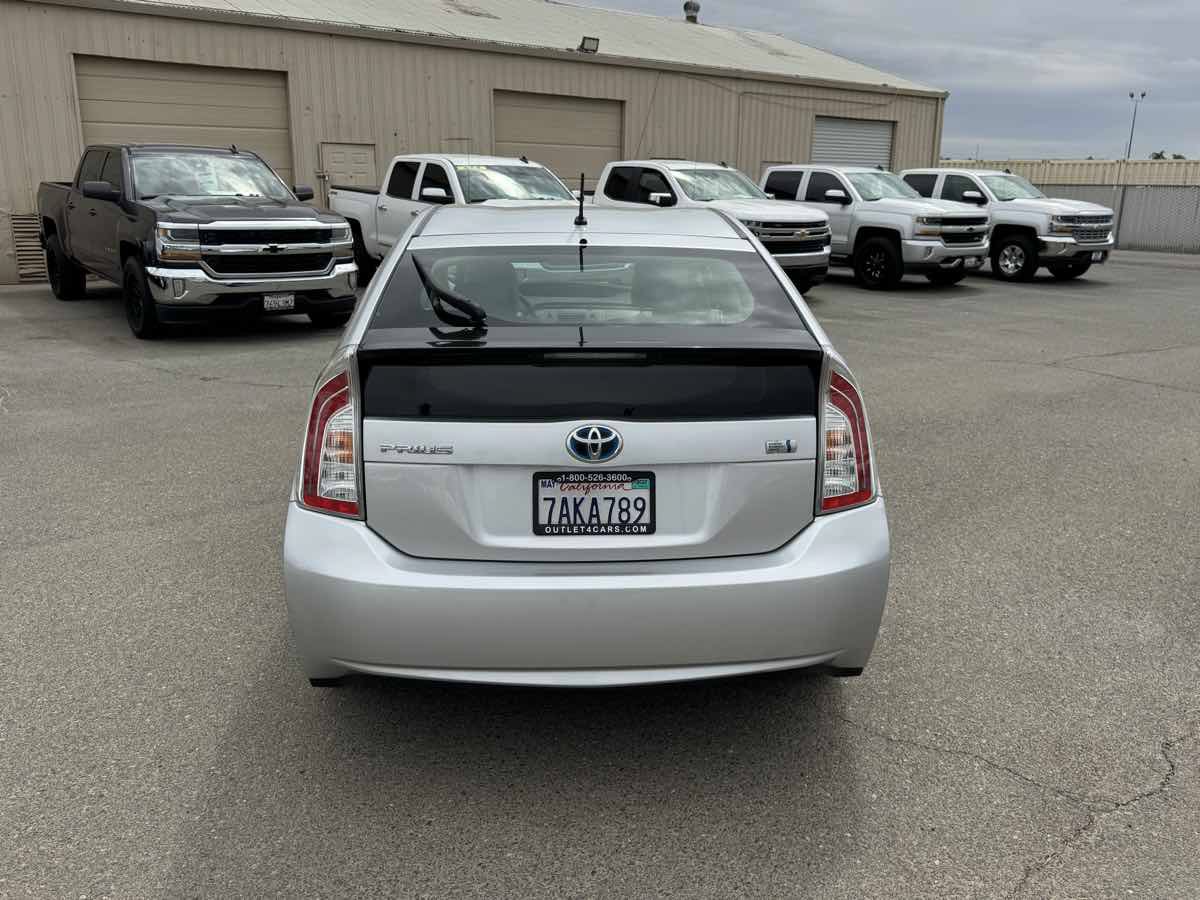 Used 2013 Toyota Prius Two FWD image 8