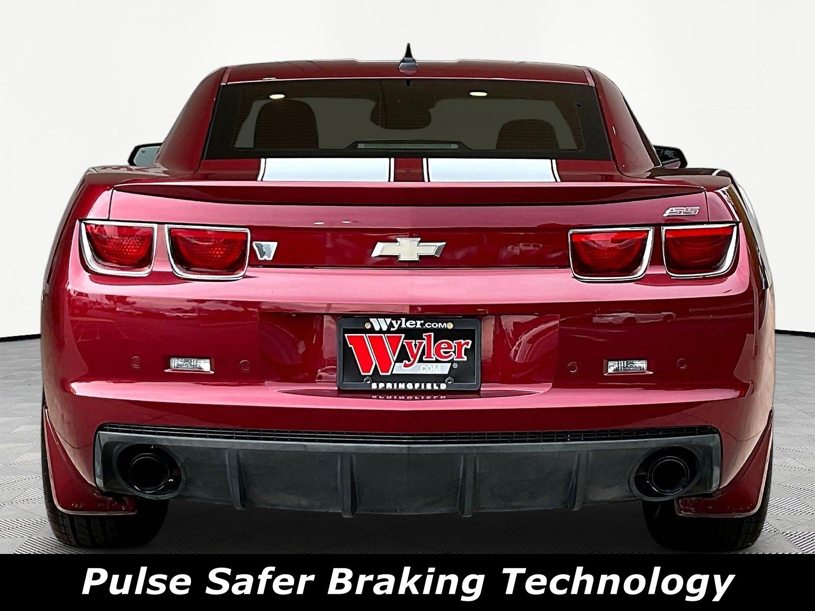 Used 2010 Chevrolet Camaro SS w/ RS Package RWD image 5