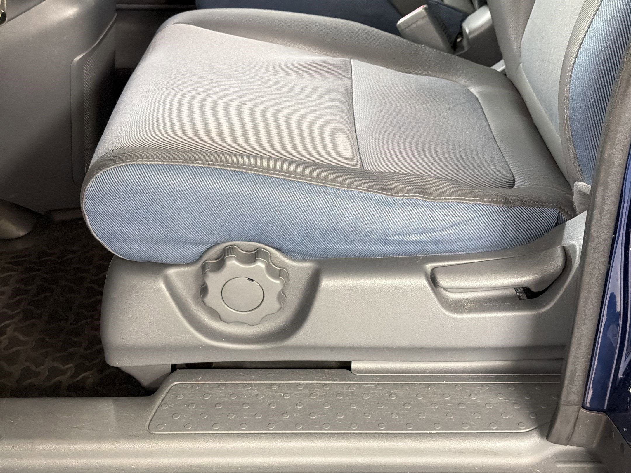 Used 2003 Honda Element EX image 13