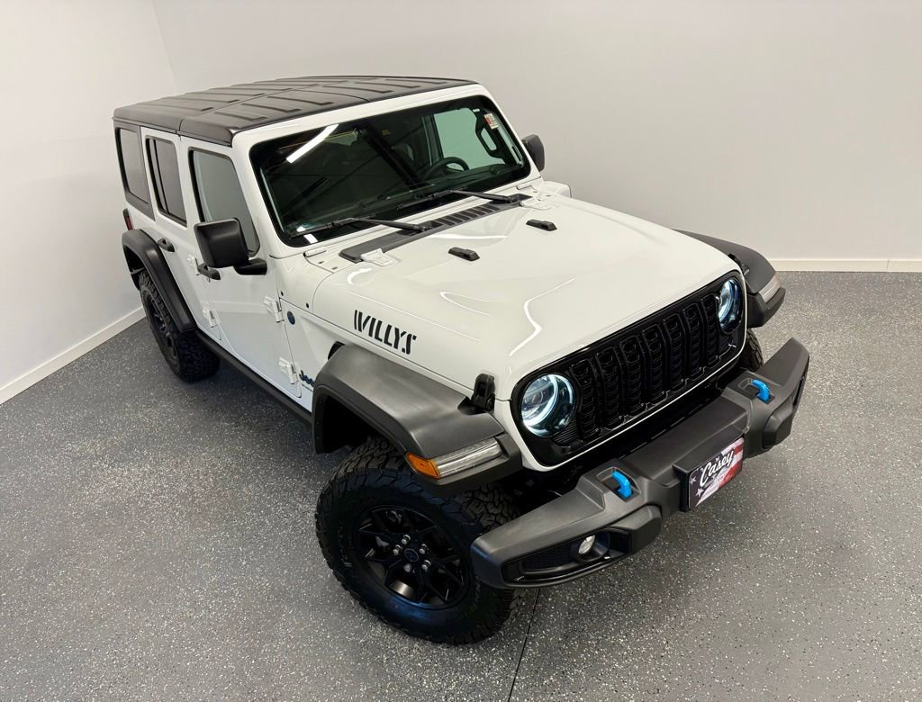 Used 2024 Jeep Wrangler Unlimited image 1