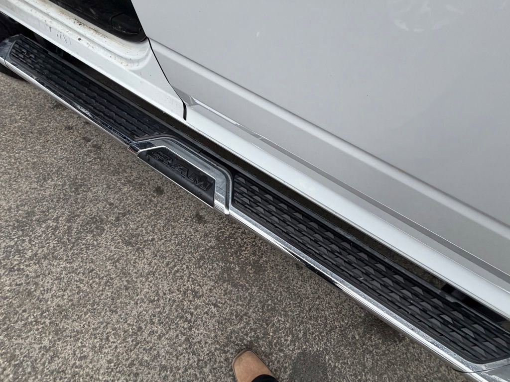 Used 2024 RAM 2500 Big Horn image 11