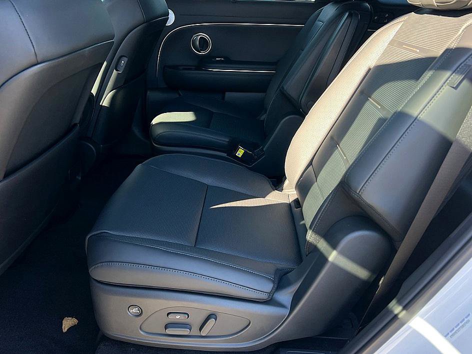 New 2026 Hyundai Palisade Calligraphy image 7