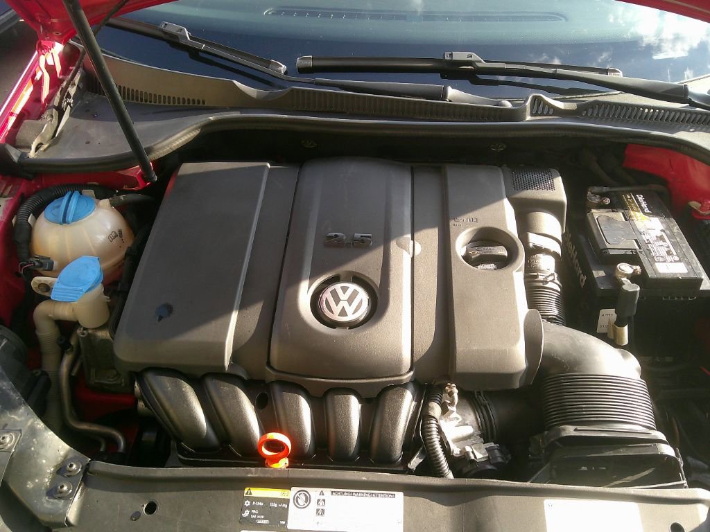 Used 2013 Volkswagen Golf 2-Door image 19