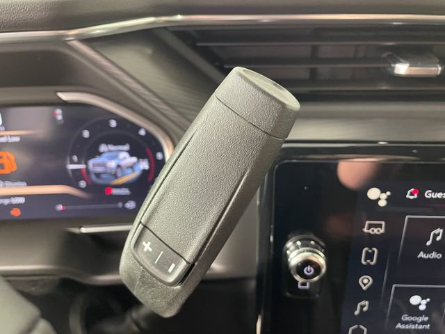 New 2026 GMC Sierra 2500 Denali Ultimate w/ Max Trailering Package image 9