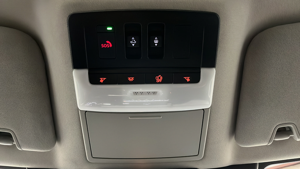 Used 2024 Nissan Pathfinder SL w/ SL Premium Package AWD/4WD image 33