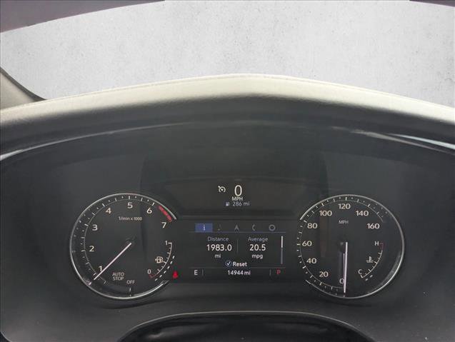 Used 2024 Cadillac XT5 Luxury FWD image 9