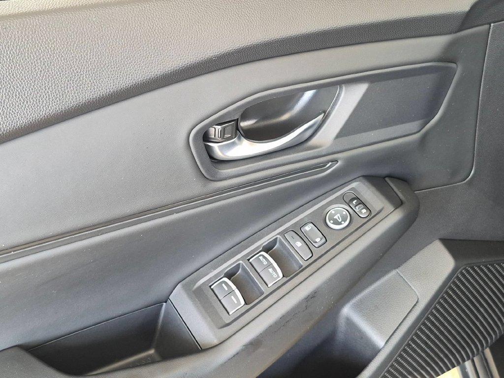 Used 2025 Honda Accord SE image 21