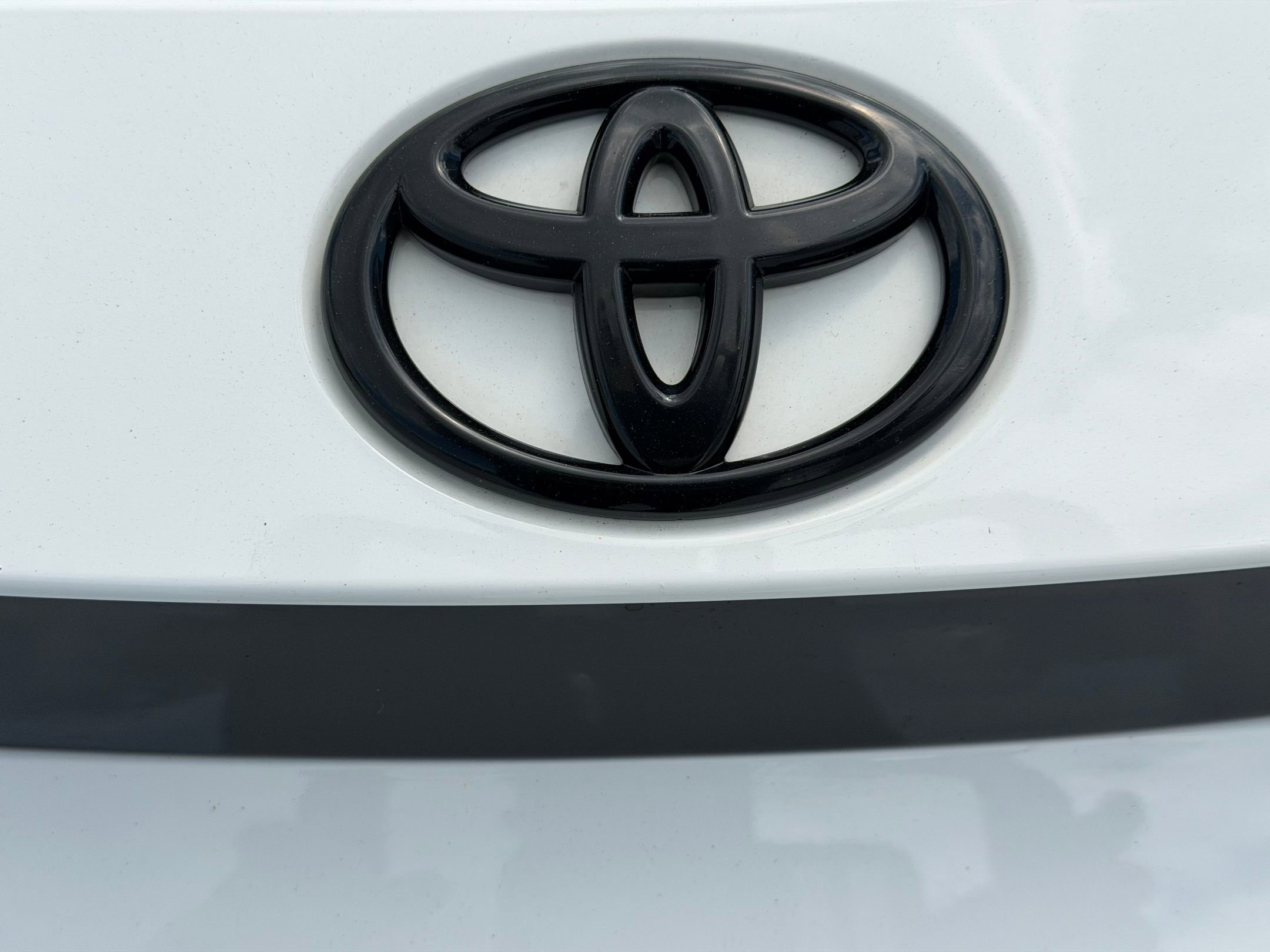 Used 2024 Toyota Corolla Sedan w/ SE Convenience Package FWD image 11