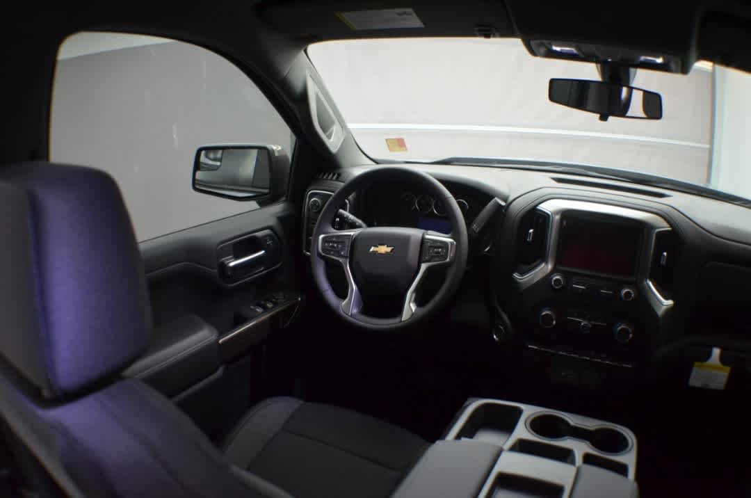 Used 2019 Chevrolet Silverado 1500 LT w/ Texas Edition RWD image 13