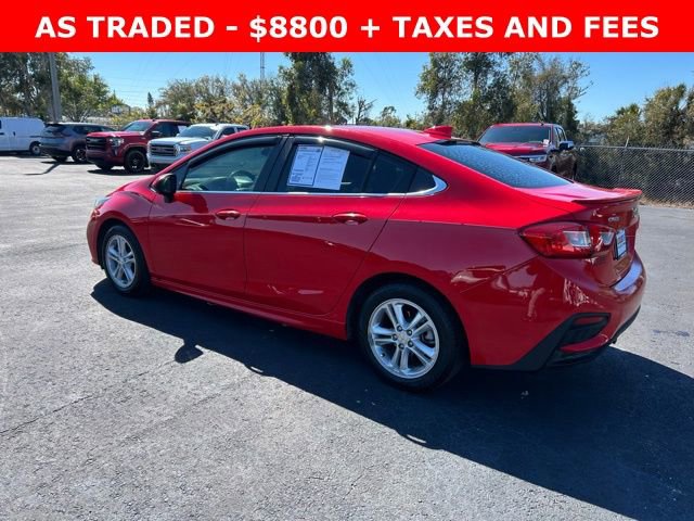Used 2018 Chevrolet Cruze LT w/ Convenience Package image 4