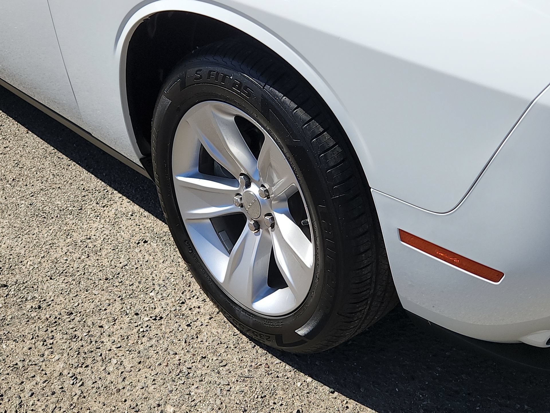 Certified 2023 Dodge Challenger SXT RWD image 18