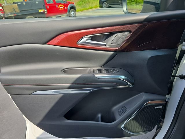 Used 2024 Chevrolet Traverse RS image 26