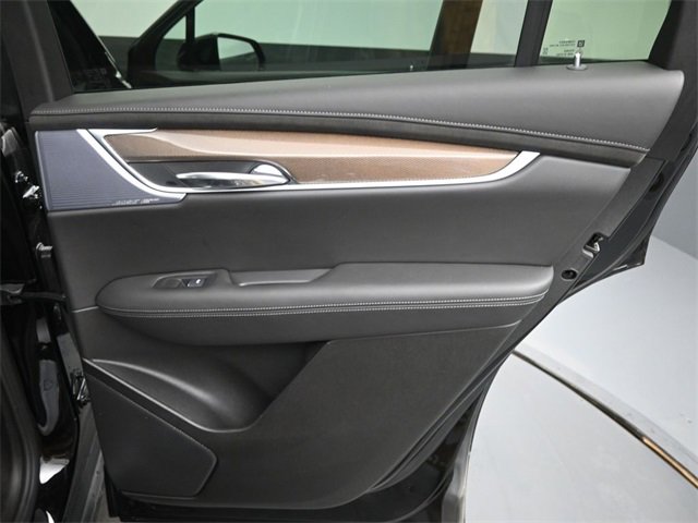 Used 2025 Cadillac XT6 Premium Luxury w/ Platinum Package image 18