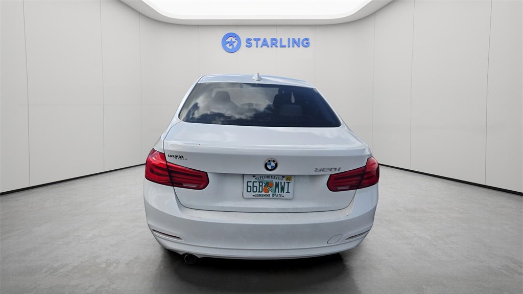 Used 2018 BMW 320i Sedan image 2